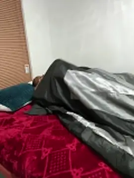 sydmanyoba online show from February 25, 2026, 8:18 pm