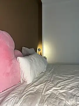 veronikawithDDDs online show from March 6, 2025, 1:37 am