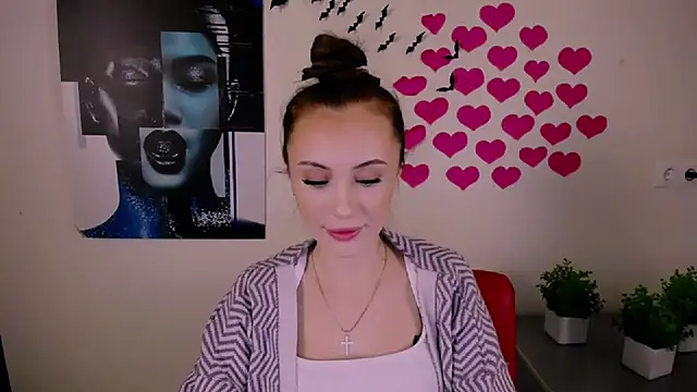 Nikonara Love online show from January 22, 2025, 1:53 pm