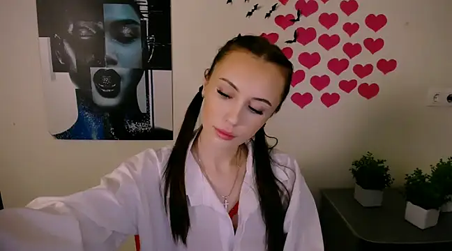 Nikonara Love online show from January 23, 2025, 3:54 pm