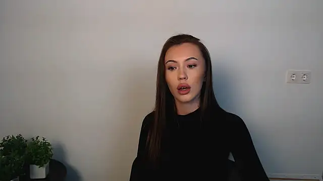 Nikonara Love online show from October 23, 2025, 4:28 pm