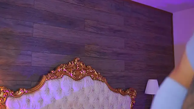 Juicy Jessye online show from September 18, 2025, 7:49 pm