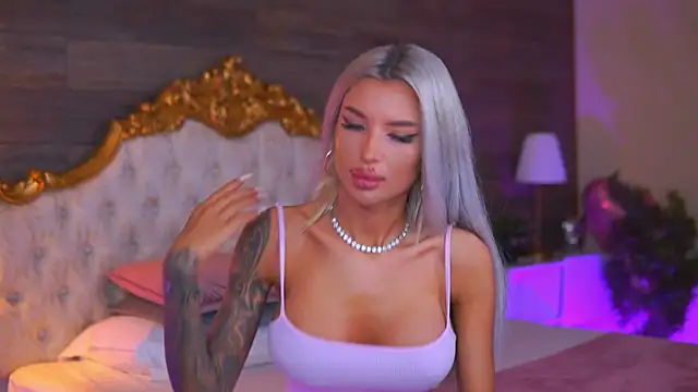 Juicy Jessye online show from May 30, 2026, 7:44 pm
