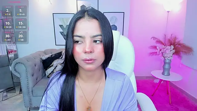Snapshot of Layla_Breezee chatting on March 19, 2025, 12:34 pm Layla Breezee online show from March 19, 2025, 12:34 pm