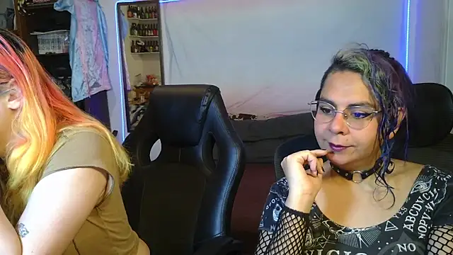 Evelan420 online show from February 20, 2026, 6:52 pm