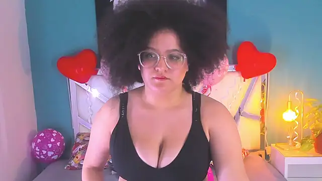 Snapshot of lilith_mesa chatting on February 20, 2025, 5:44 am lilith mesa online show from February 20, 2025, 5:44 am
