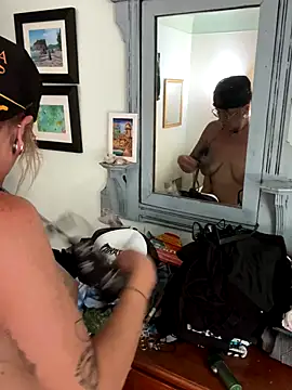 I am babydoll online show from September 19, 2025, 10:43 pm