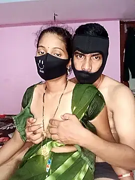 Snapshot of USHA_BHABHI chatting on June 12, 2026, 11:14 pm USHA BHABHI online show from June 12, 2026, 11:14 pm