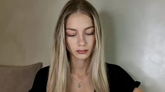 Snapshot of GabriellaOlsen chatting on September 28, 2025, 9:58 am GabriellaOlsen online show from September 28, 2025, 9:58 am