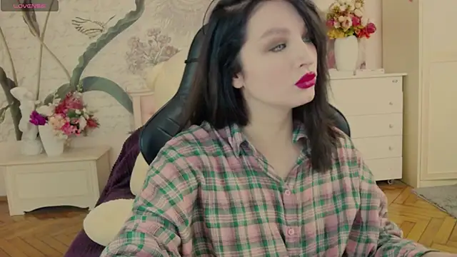 BritneyBarker online show from February 18, 2026, 9:44 pm