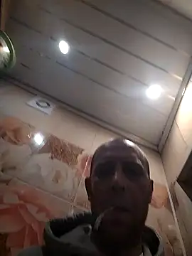 MaxDevilWhite online show from November 8, 2025, 6:24 am