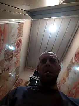 MaxDevilWhite online show from November 9, 2025, 9:07 am