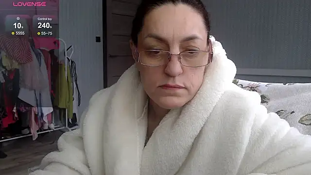 Soffya Soy online show from February 3, 2026, 10:31 am