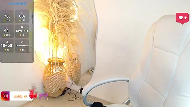 Sofi BBW online show from March 31, 2026, 12:49 pm