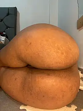 Charlotte bronxxx online show from September 25, 2025, 10:35 pm