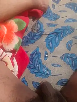 Snapshot of mhmia chatting on November 3, 2025, 2:51 pm mhmia online show from November 3, 2025, 2:51 pm