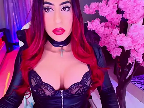 latexgoddes online show from September 16, 2025, 3:46 pm