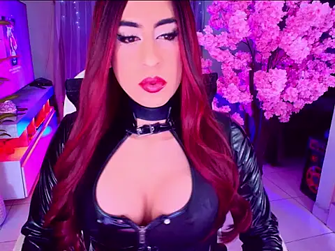 latexgoddes online show from November 26, 2025, 5:08 am