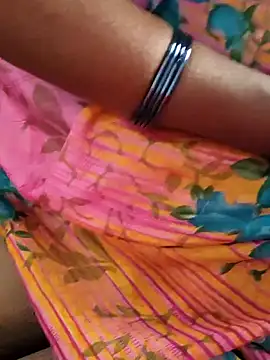 Snapshot of laxmitelugu78 chatting on January 29, 2025, 3:54 am laxmitelugu78 online show from January 29, 2025, 3:54 am