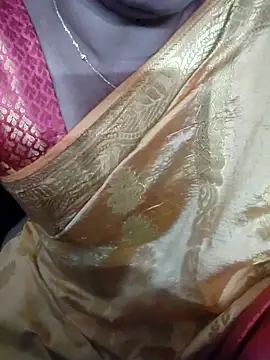 Snapshot of laxmitelugu78 chatting on September 29, 2025, 4:56 pm laxmitelugu78 online show from September 29, 2025, 4:56 pm