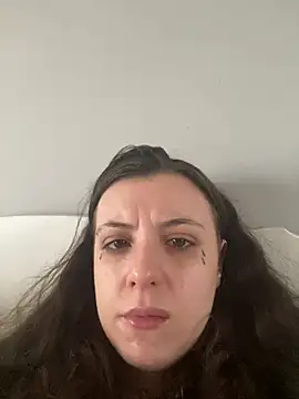 bunnythetailor online show from February 20, 2026, 6:26 am