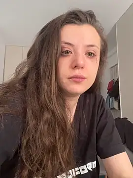 bunnythetailor online show from June 3, 2026, 2:19 pm