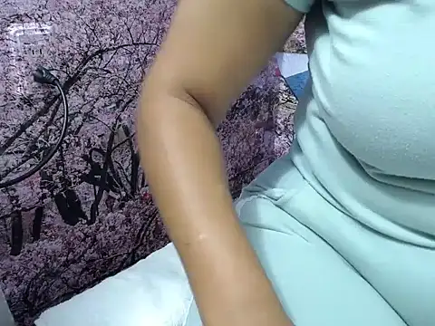 susy pervertt online show from November 16, 2025, 2:44 pm