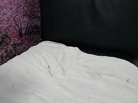 susy pervertt online show from December 15, 2025, 3:16 pm