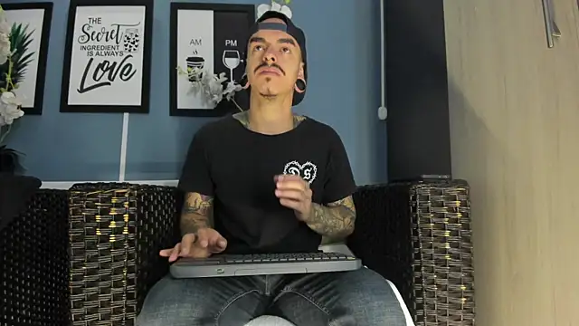 kaletattoo online show from October 30, 2025, 11:11 am