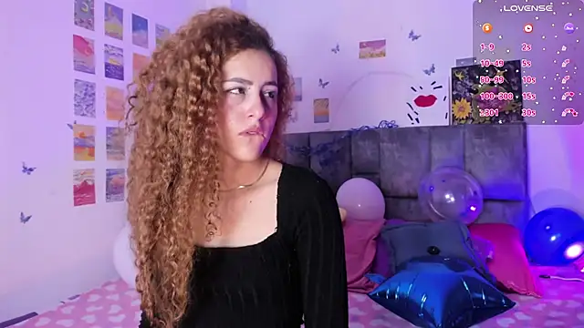 Snapshot of Isangel_ chatting on March 20, 2025, 5:57 am Isangel  online show from March 20, 2025, 5:57 am