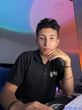 iKrofur online show from January 31, 2025, 1:54 am