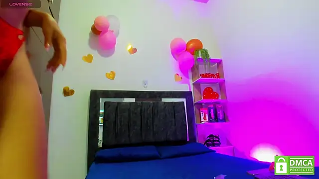 Nicol TransGirl online show from May 26, 2026, 4:41 am