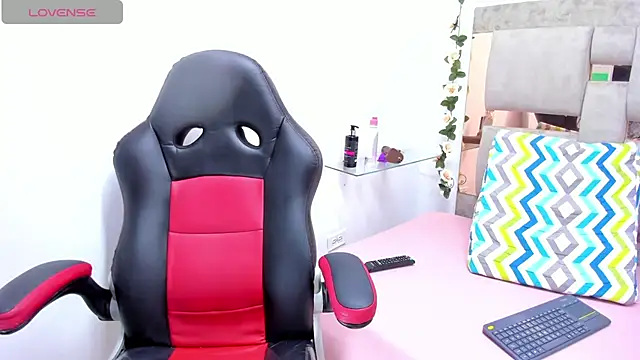 Simonetha lara online show from January 31, 2025, 4:17 pm