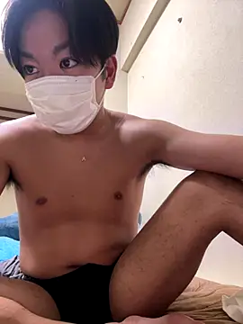 Snapshot of RUKI042 chatting on September 22, 2025, 8:33 pm RUKI042 online show from September 22, 2025, 8:33 pm