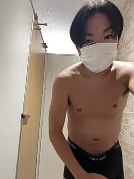 Snapshot of RUKI042 chatting on October 15, 2025, 12:44 am RUKI042 online show from October 15, 2025, 12:44 am