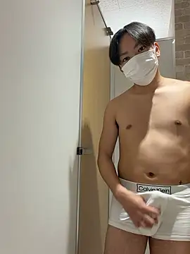 Snapshot of RUKI042 chatting on March 31, 2026, 8:26 am RUKI042 online show from March 31, 2026, 8:26 am