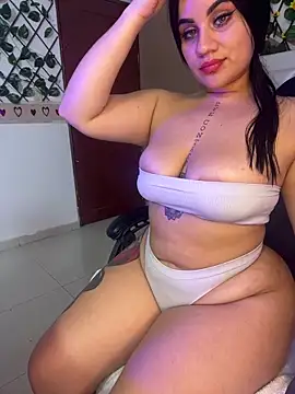 alexa cf online show from March 6, 2025, 1:03 pm