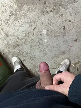 bigplut online show from February 22, 2025, 4:40 pm