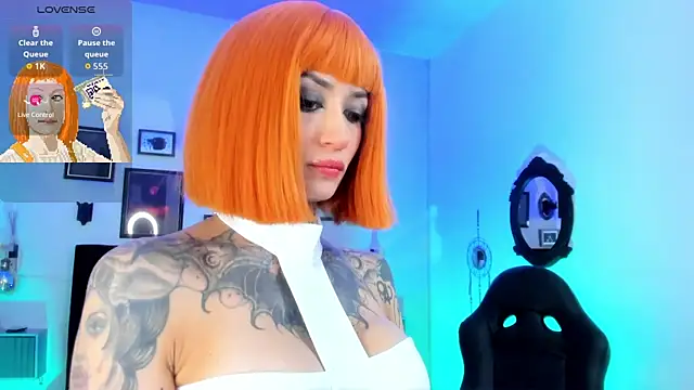 IsisRaichuu  online show from September 26, 2025, 8:35 pm