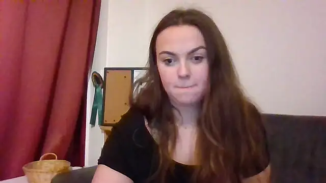 LeshWatchesYou online show from January 26, 2025, 7:41 pm