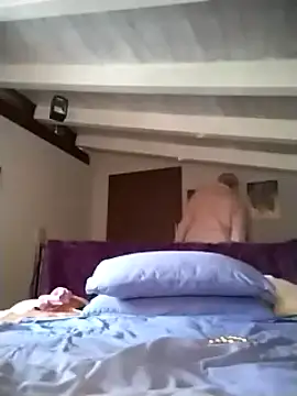 divinaerotica online show from November 30, 2025, 1:37 pm