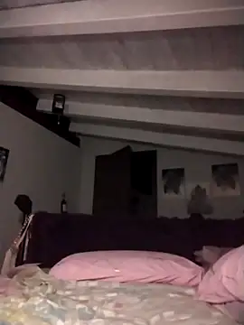 divinaerotica online show from February 14, 2026, 5:43 pm