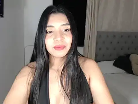 Snapshot of Antoneella_vz chatting on February 1, 2025, 3:52 am Antoneella vz online show from February 1, 2025, 3:52 am