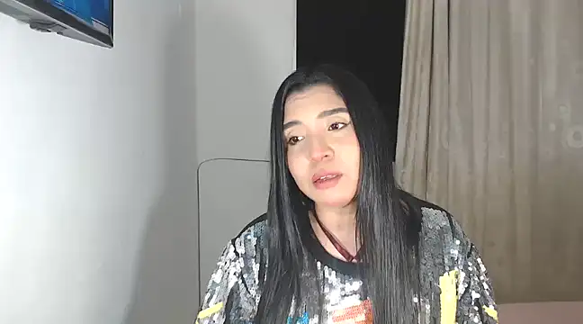 Snapshot of Antoneella_vz chatting on February 19, 2025, 3:17 am Antoneella vz online show from February 19, 2025, 3:17 am