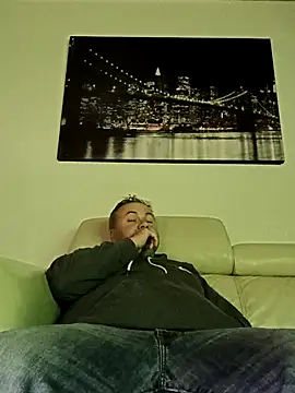 Snapshot of Pourleplasirs chatting on November 6, 2025, 9:26 pm Pourleplasirs online show from November 6, 2025, 9:26 pm