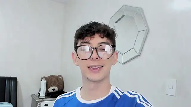 miketwink online show from March 3, 2026, 7:31 pm