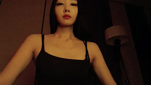 Fudzik0 online show from April 11, 2026, 5:23 am