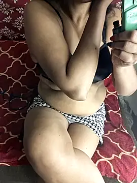 Cute Jiyaa online show from May 16, 2026, 2:49 pm