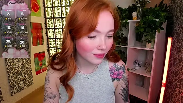 Maya Light online show from March 23, 2025, 2:04 am