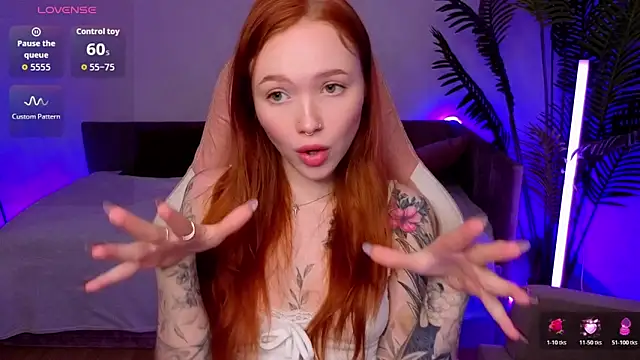 Maya Light online show from March 11, 2026, 1:55 am